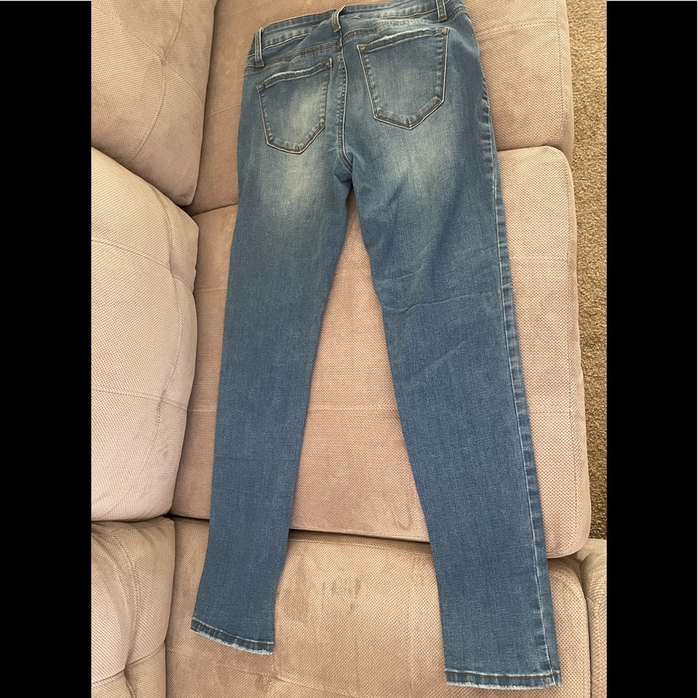 Jeans - Picture 3 of 4